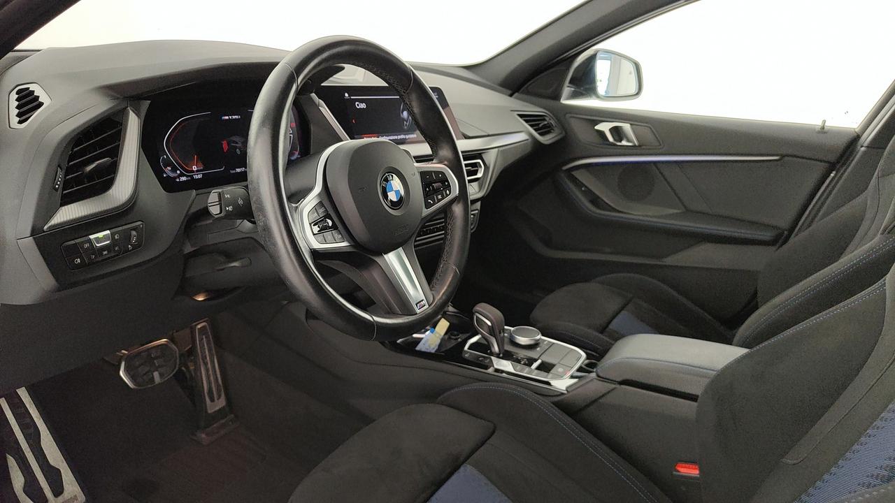 BMW Serie 1 F40 - M 135i xdrive ColorVision Edition auto