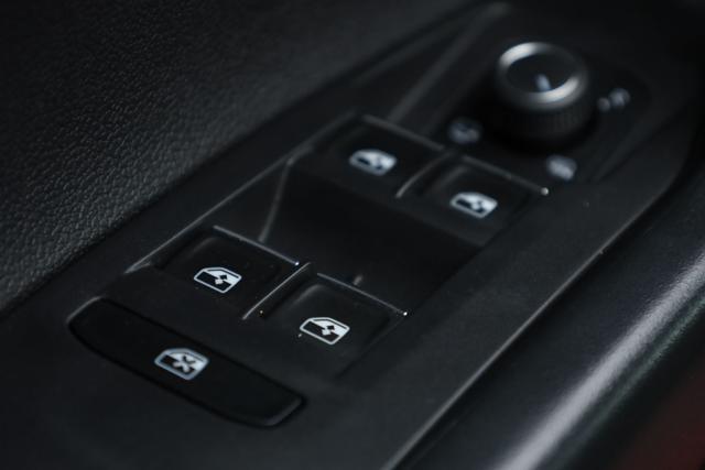 VOLKSWAGEN Taigo R-Line 1.0 TSI TETTO 115 CV PREZZO NETTO DSG