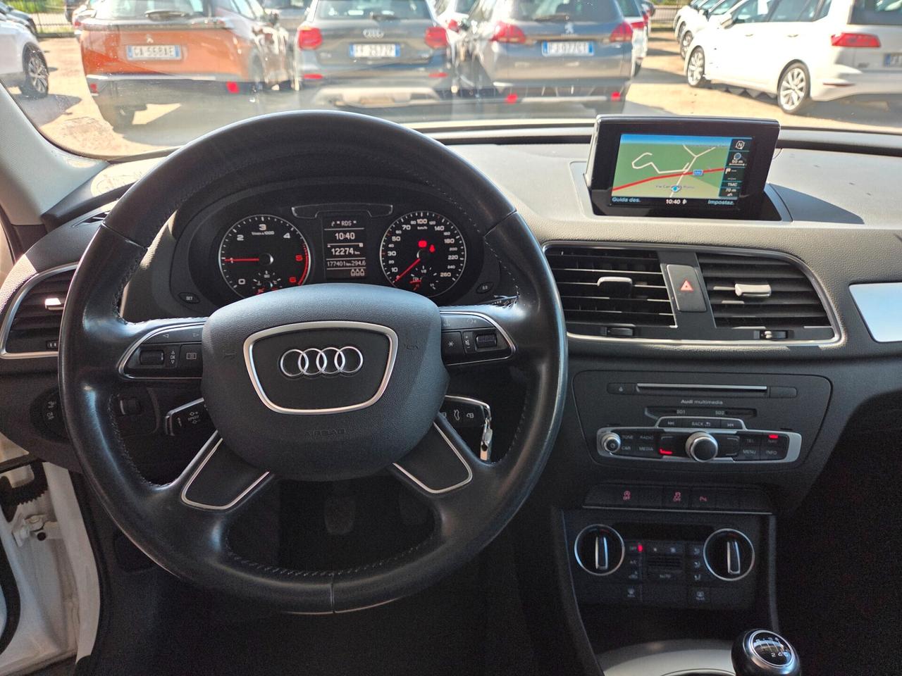 Audi Q3 2.0 TDI 120 CV Business