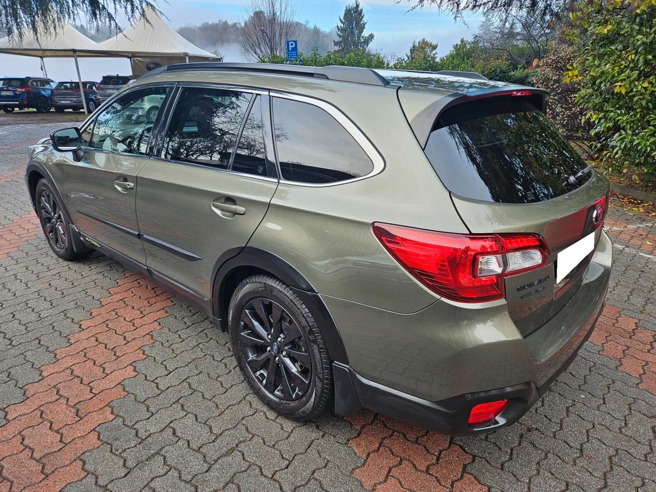 Subaru OUTBACK 2.5i BI-FUEL Lineartronic 4dventure - GPL