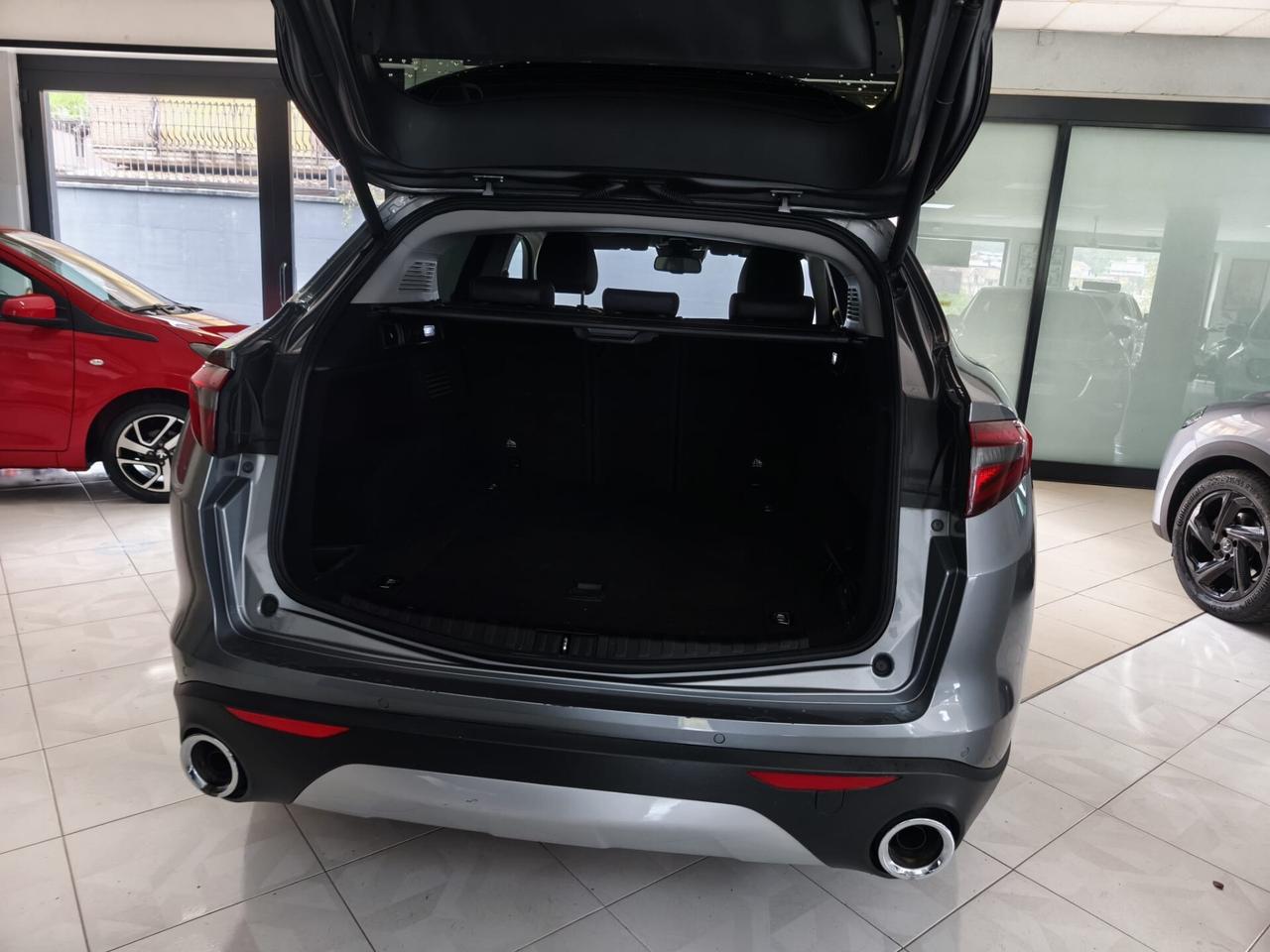 Alfa Romeo Stelvio 2.2 Turbodiesel 190 CV AT8 Q4 Executive