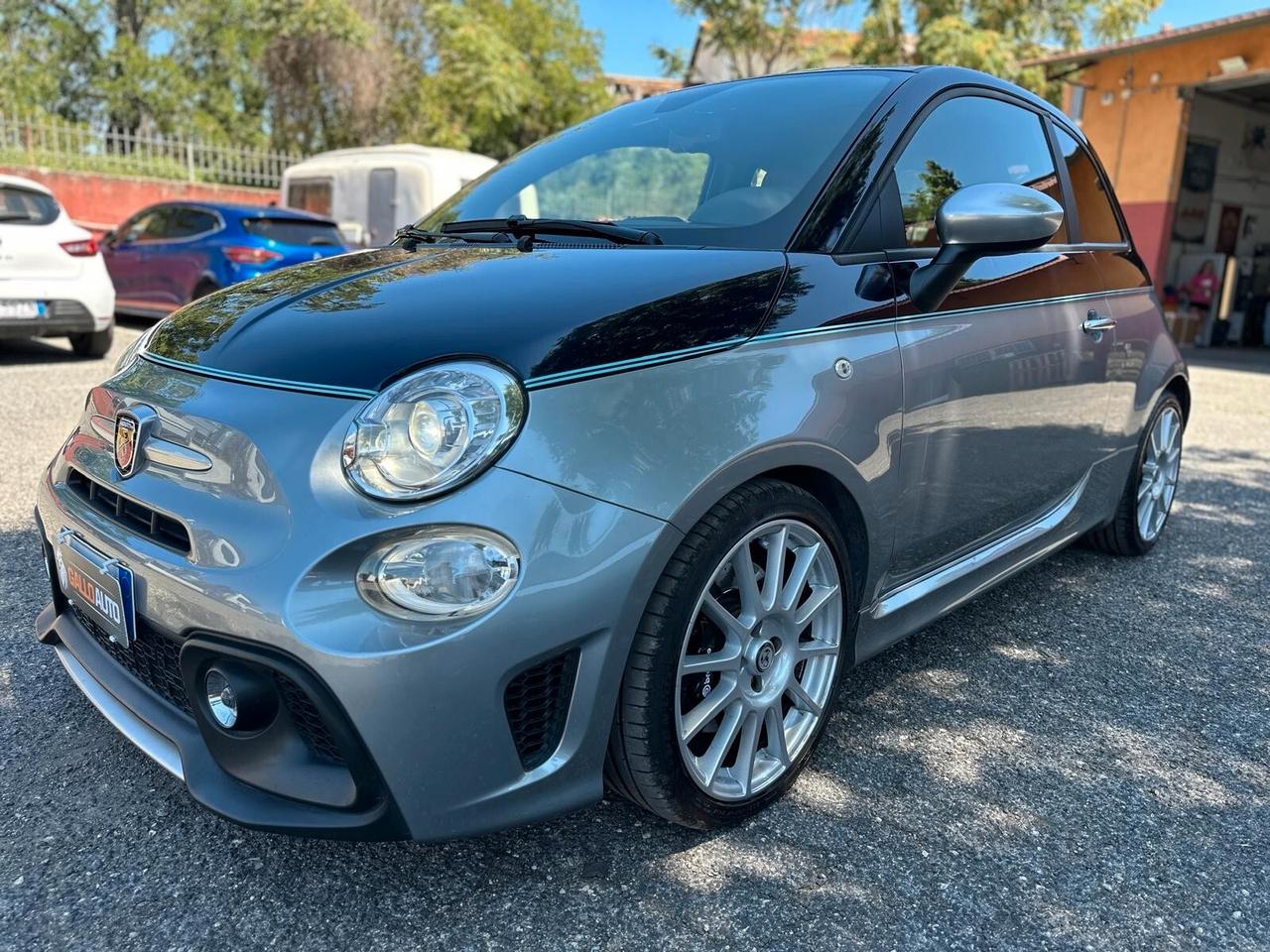 Abarth 695 1.4 Turbo T-Jet Rivale