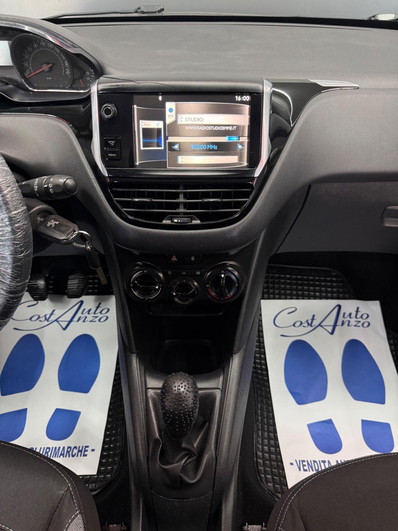 Peugeot 208 1.4 HDi 68 CV Allure