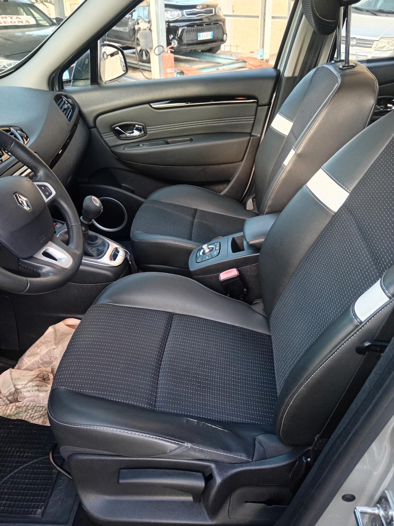 Renault Scenic Scénic X-Mod 1.5 dCi 110CV Attractive