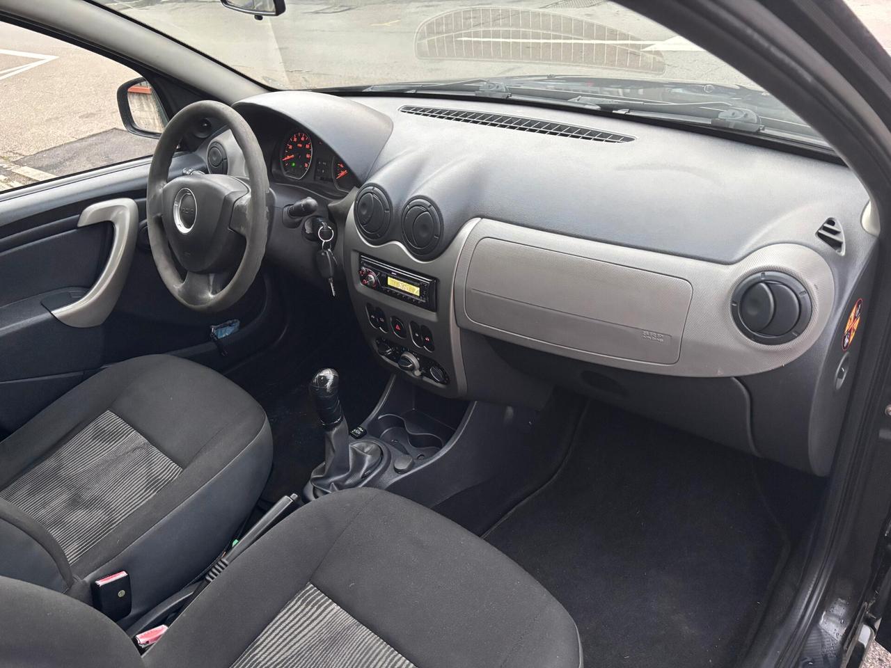 Dacia Sandero 1.4 8V GPL Lauréate