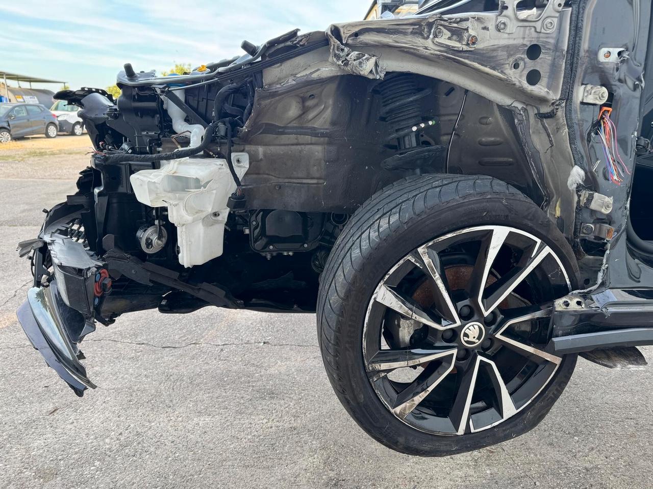 Skoda Fabia 1.0 mpi evo 80cv START INCIDENTATA