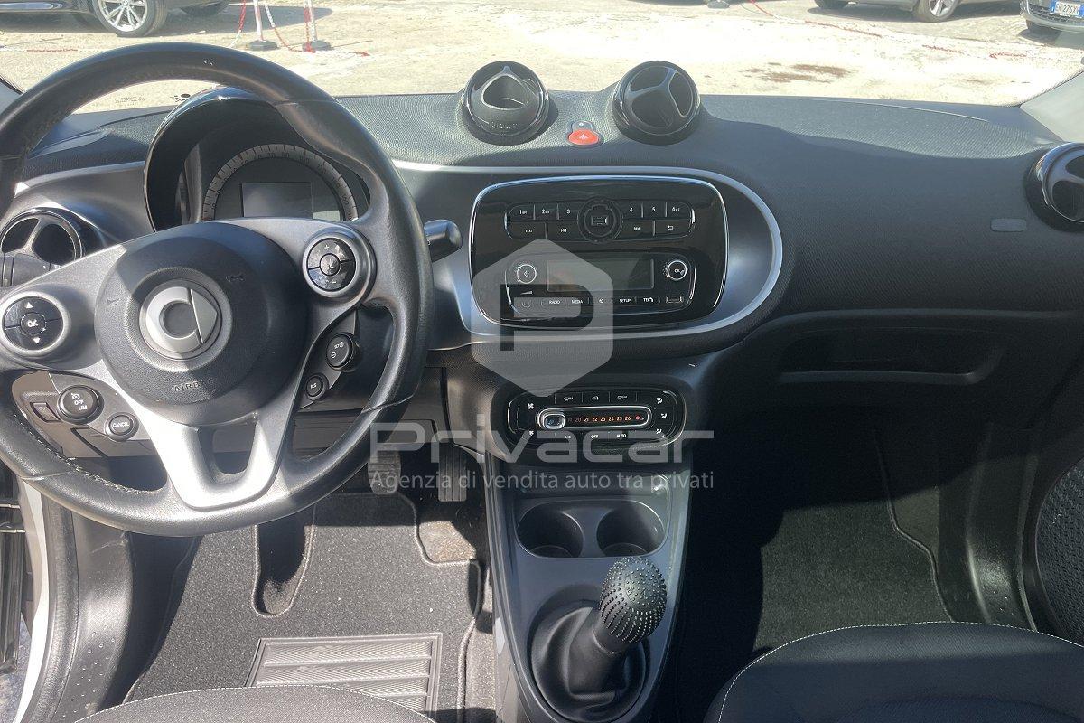 SMART forfour 70 1.0 Passion
