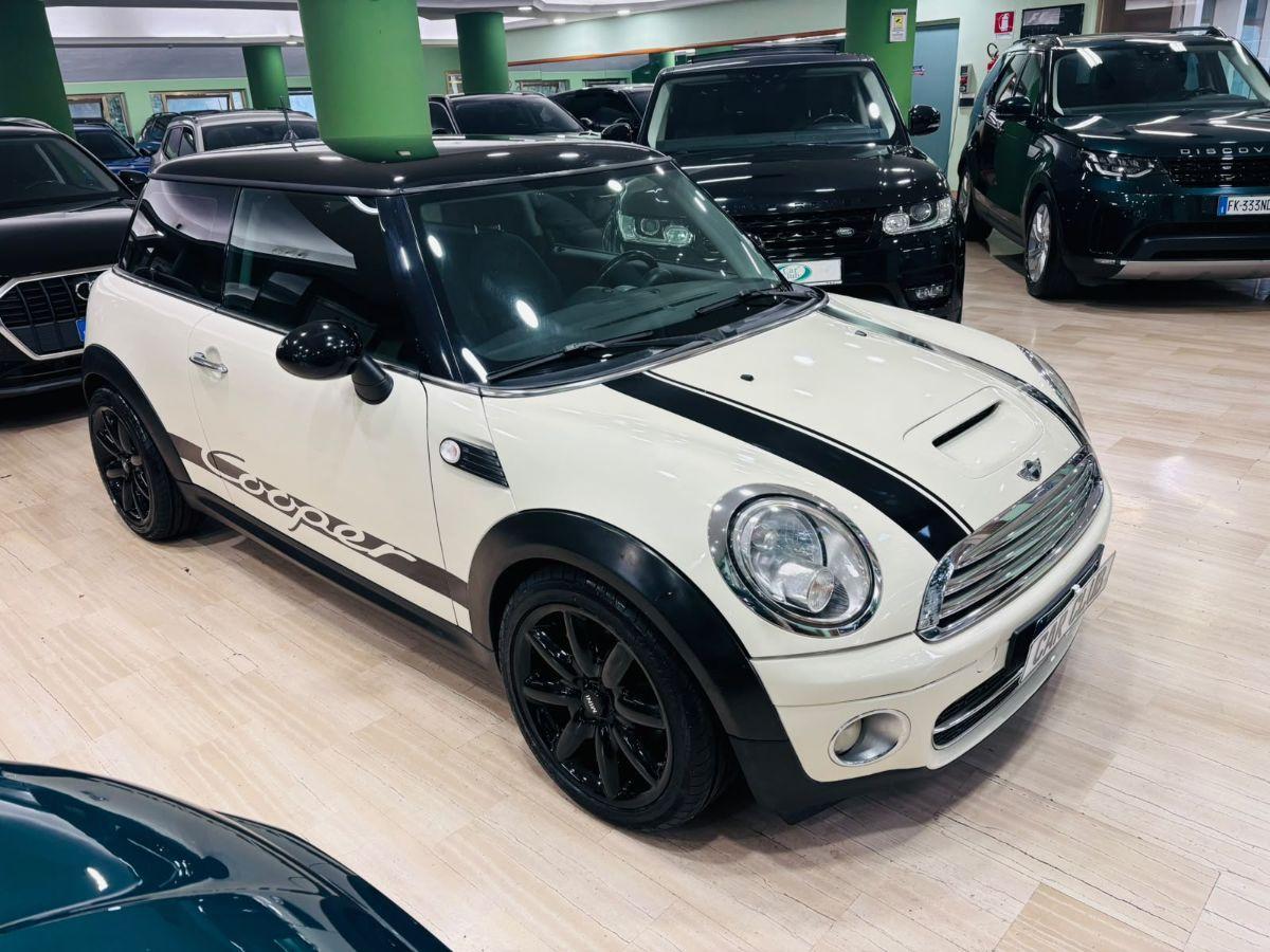 Mini Cooper D 1.6 16V Sport Pack