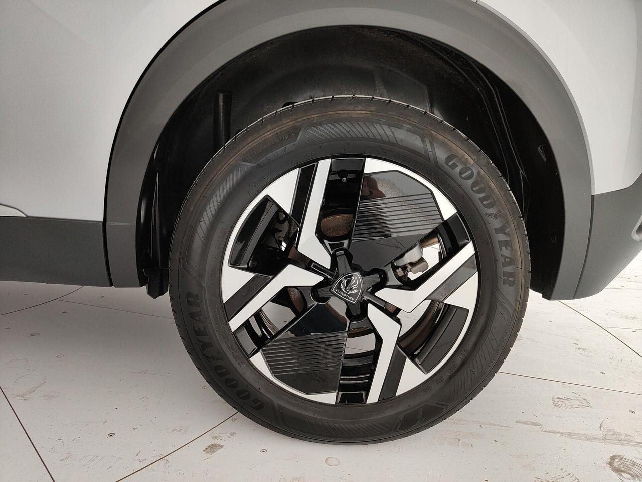 Peugeot 2008 PureTech 130 S&S EAT8 GT