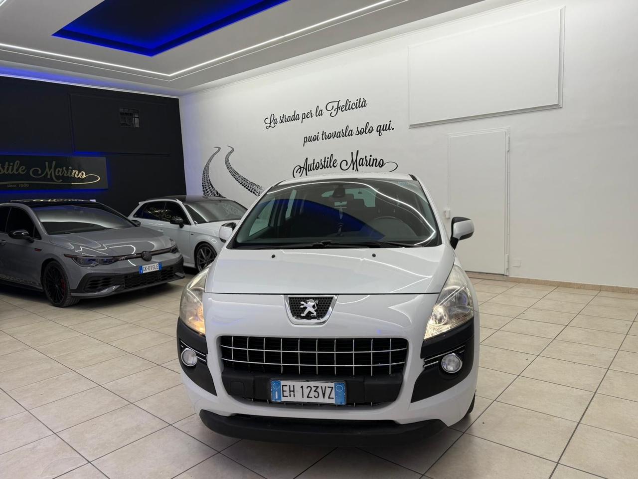 Peugeot 3008 1.6 HDi 112CV cambio robotizzato Tecno