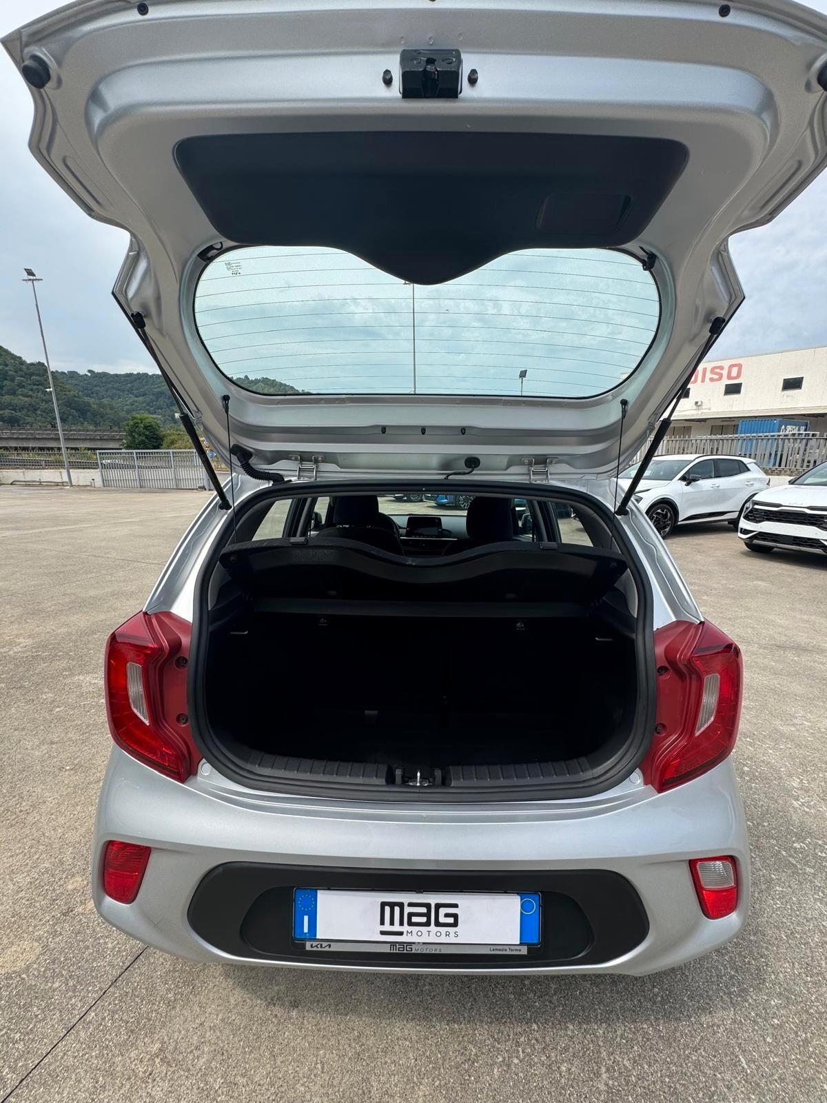 Kia Picanto 1.0 12V 5 porte Urban Techno