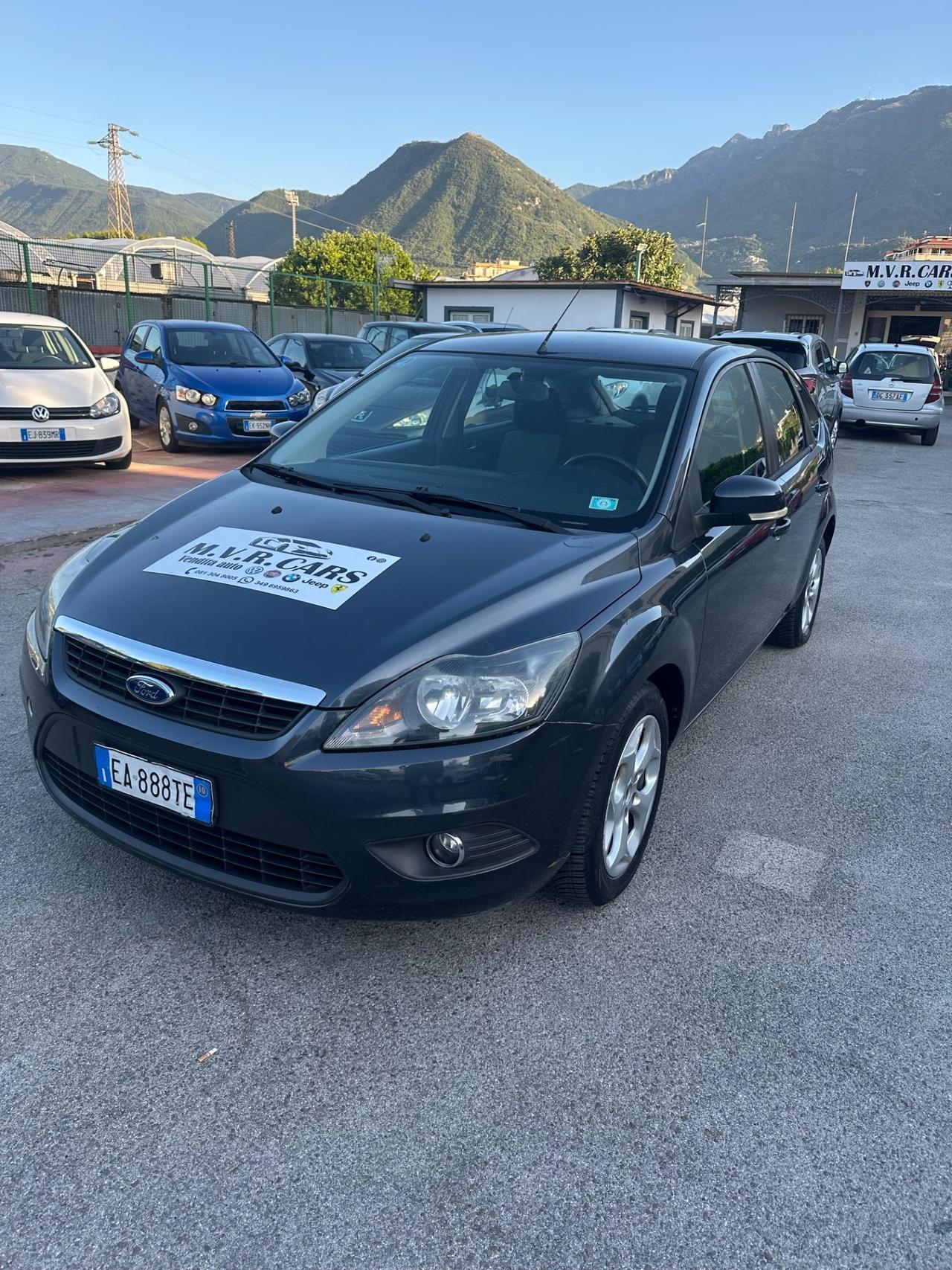 Ford Focus 1.6 (115CV) 5p. Bz.- GPL Titanium