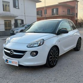 Opel Adam 1.2 70 CV Glam