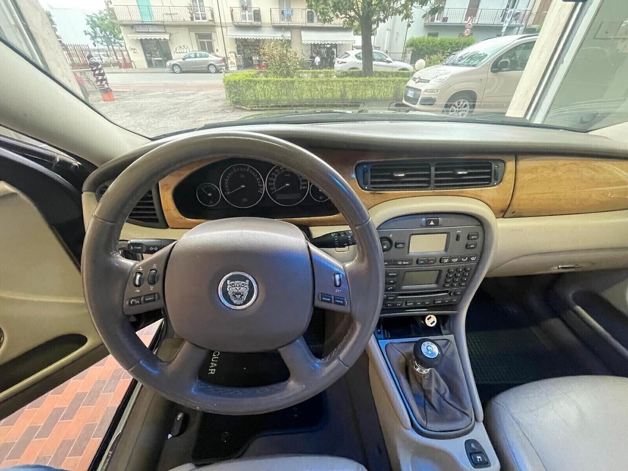 Jaguar X-Type 2.0D cat Executive EU3