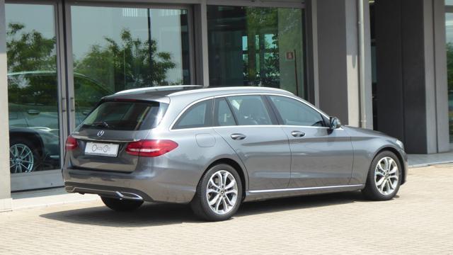MERCEDES-BENZ C 220 d S.W. Auto Sport