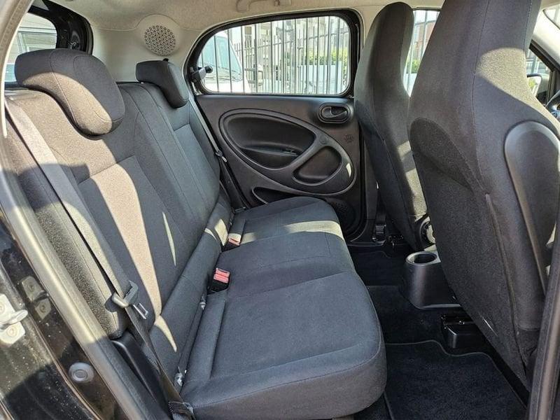 smart forfour 60 1.0 45kW Black Passion