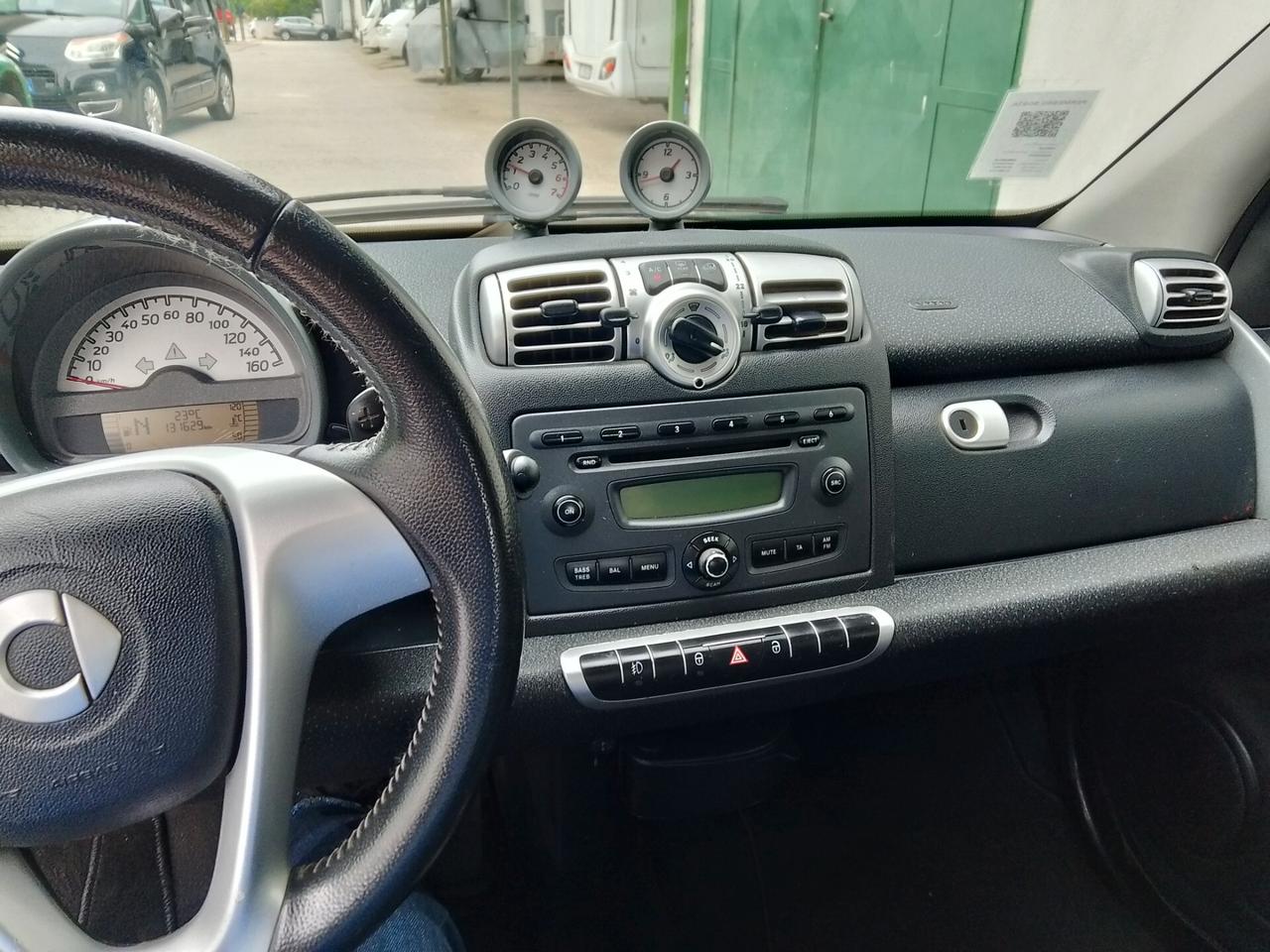 Smart ForTwo 1000 62 kW cabrio pulse