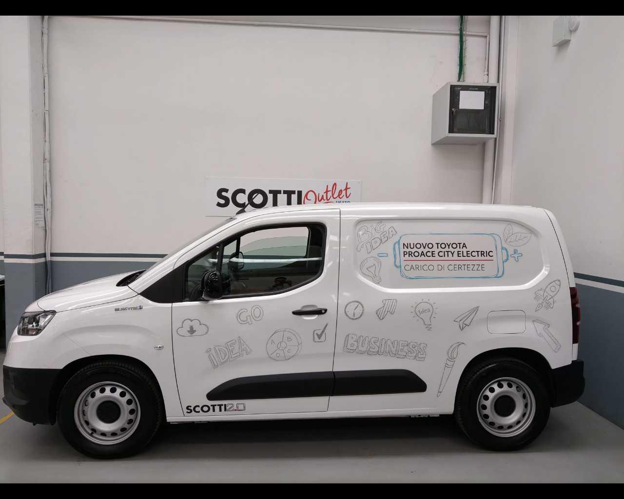 TOYOTA PROACE CITY Electric Short 50kWh Porta Singola COMFORT