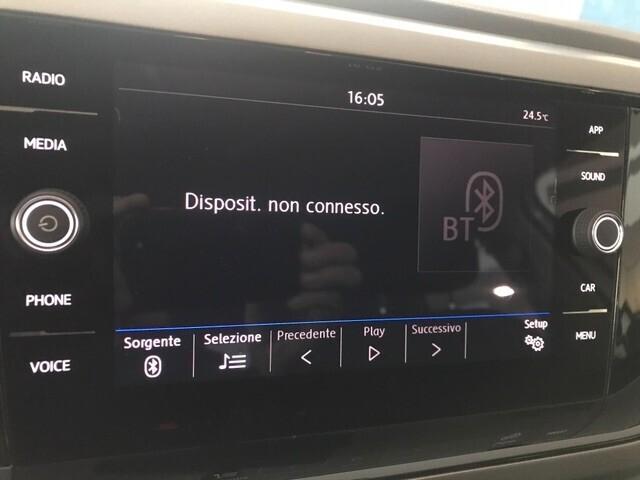 Volkswagen Polo 5p 1.0 tsi Comfortline 95cv App conn 15" Neopat