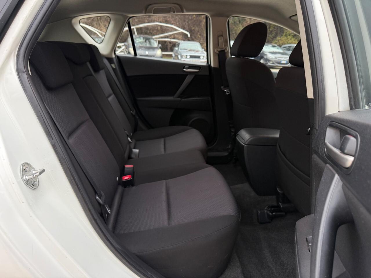 Mazda 3 1.6 MZ-CD 109 CV 5p. Advanced Unico Top