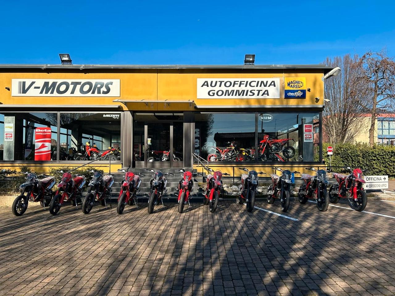 motard SM125 r 4tempi PREZZO PROMO FINO AL 30-04-2026