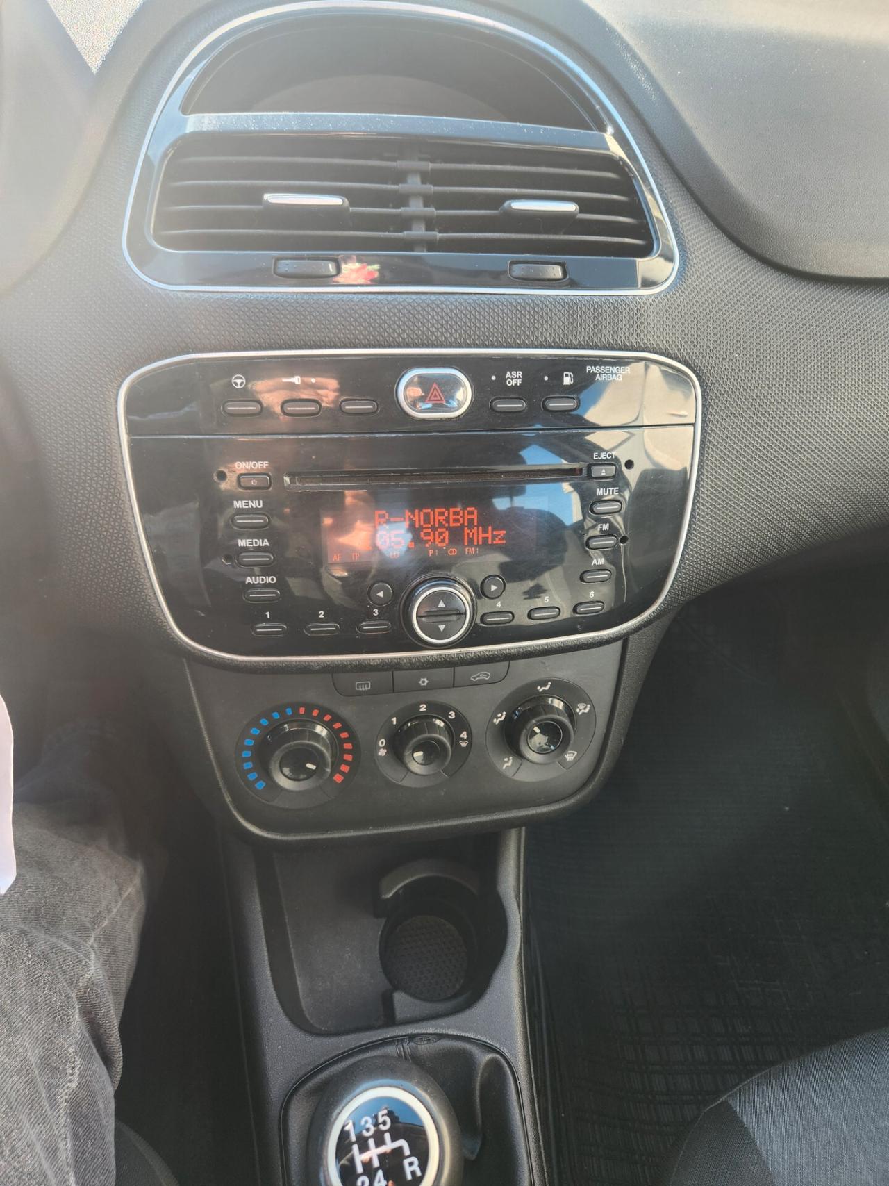 Fiat Punto 1.4 8V 5 porte Easypower Street