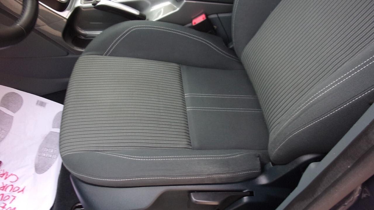 Ford C-Max 1.6 TDCi 115CV Titanium