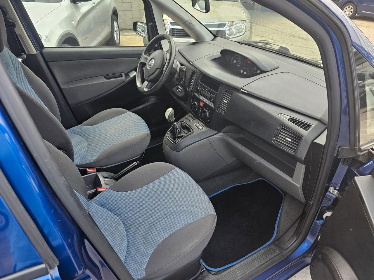 Fiat Idea 1.2 16V BlackLabel