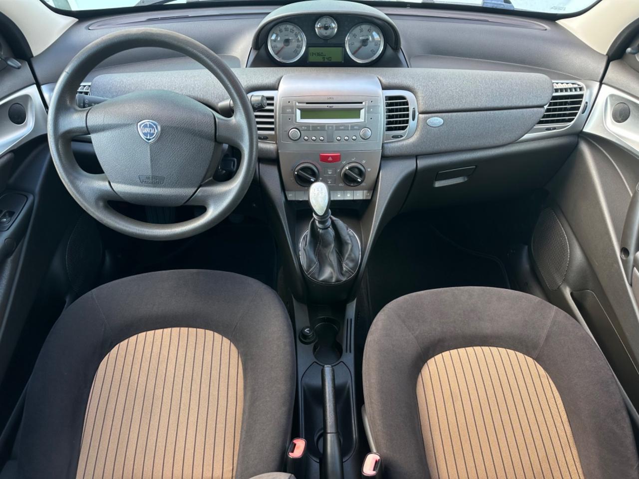 Lancia Ypsilon 1.2 Benzina 60cv Argento 2008