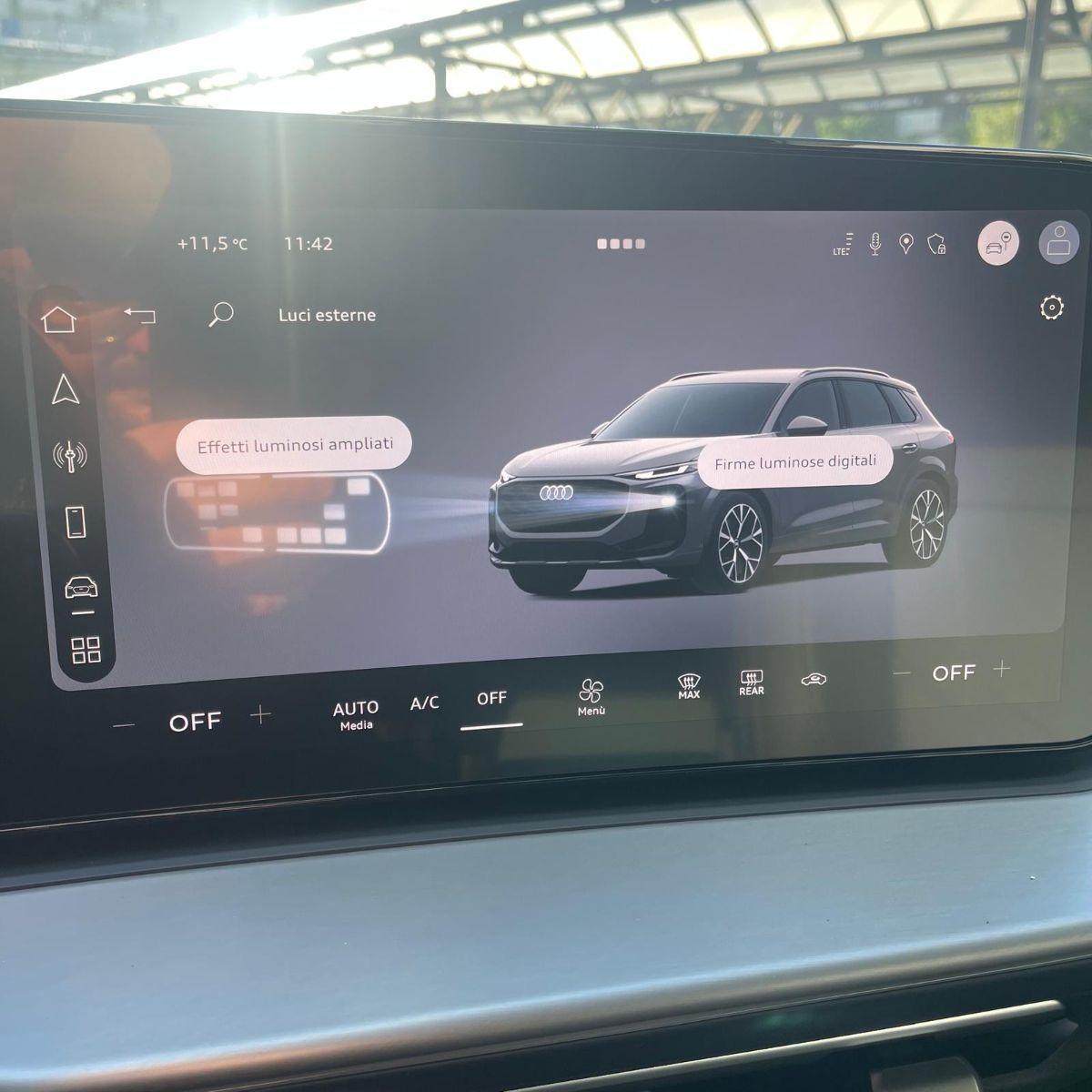 AUDI - Q3 - 35 TDI MY 26 KM ZERO