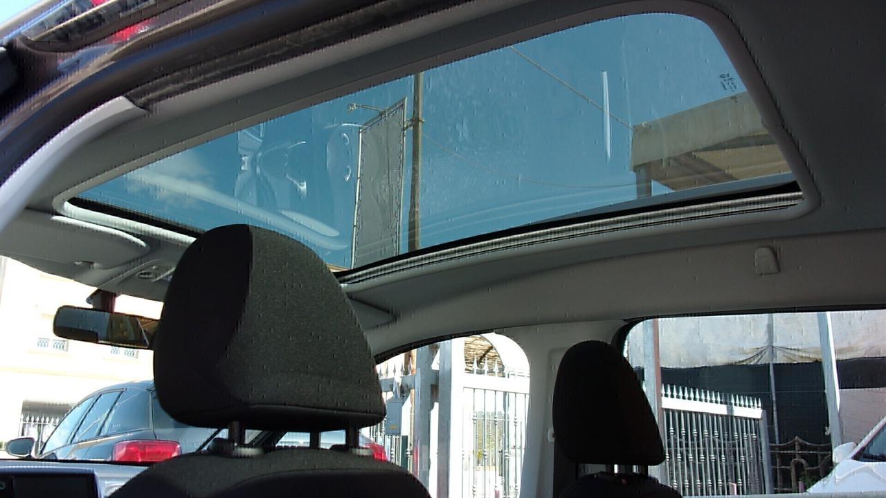 Peugeot 2008 1.6 e-HDi 92 CV Stop&Start Allure