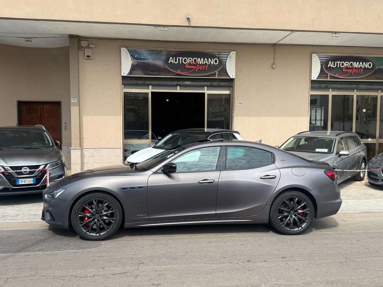 Maserati Ghibli L4 330 CV MHEV Gransport