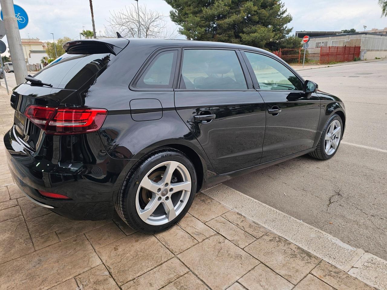 AUDI A3 SPB 35 2.0 TDI 150CV SPORT STRONIC FULL