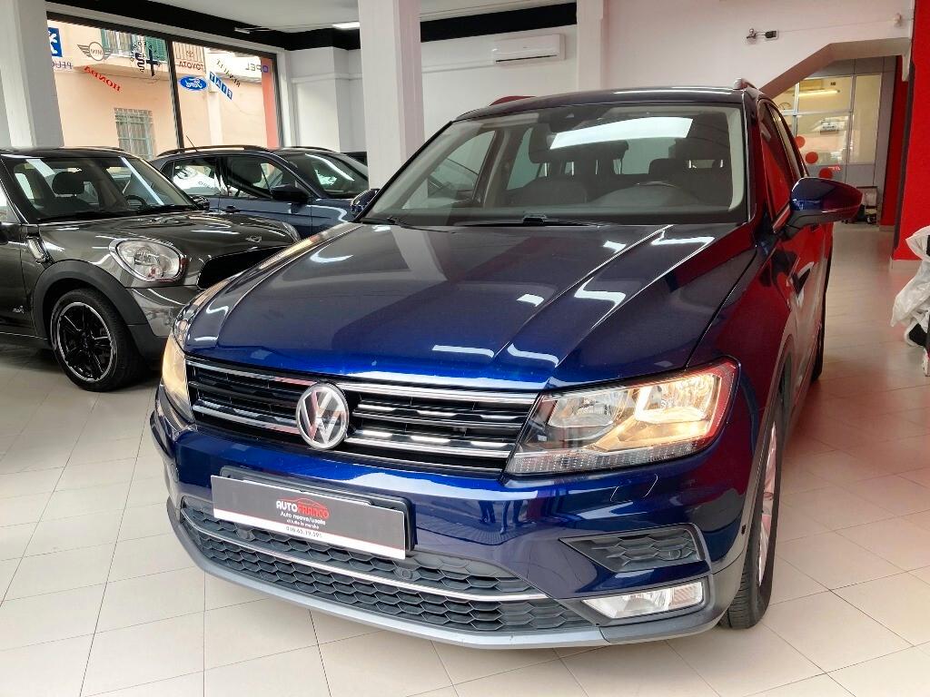 Volkswagen Tiguan 2.0 TDI SCR DSG 4MOTION Business BMT