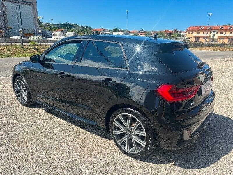 Audi A1 A1 SPB 30 TFSI Identity Black