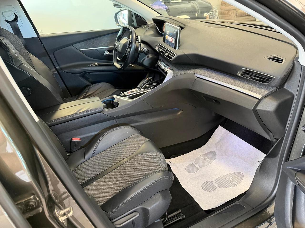 Peugeot 3008 1.2 PURETECH TURBO 130CV EAT6 ALLURE 2018