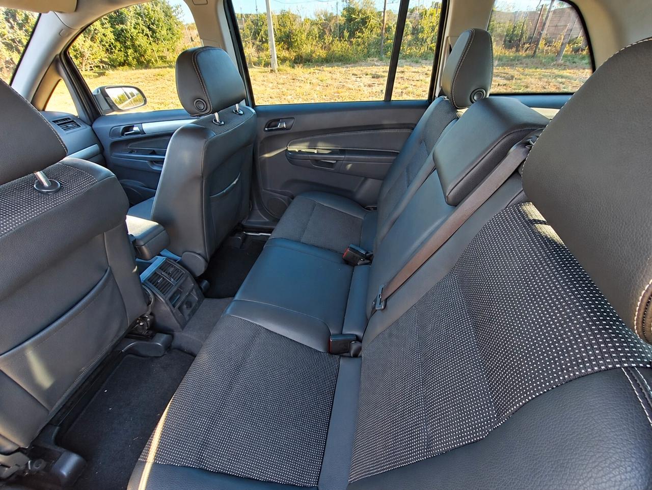 Opel Zafira 1.6 Benzina Cosmo 115cv 7 posti Garanzia 12 mesi