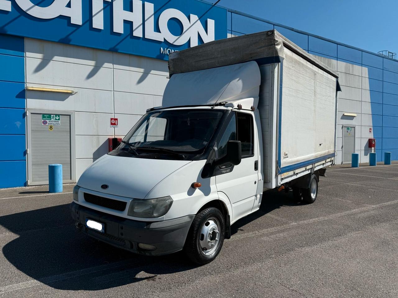 FORD TRANSIT 2.4 DIESEL 2004 12 MESI DI GARANZIA