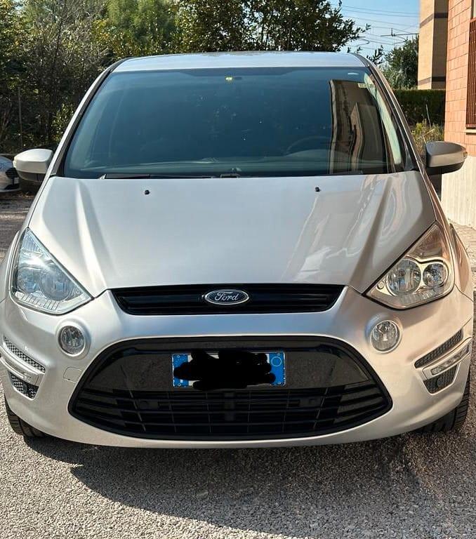 Ford S-Max 2.0 TDCi 140CV Powershift Nav Edition