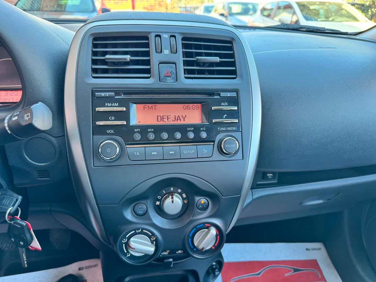 Nissan Micra 1.2 80cv Visia