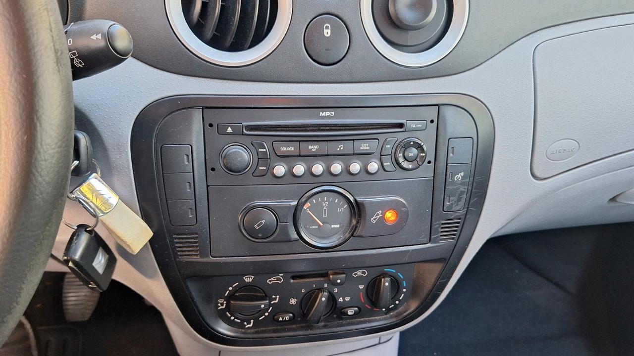 Citroen C3 1.4 Elegance Bi Energy M