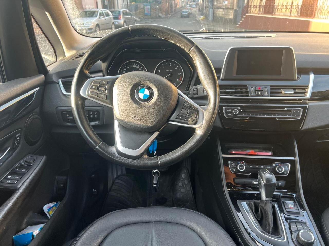 Bmw 2er Active Tourer 216d Active Tourer Advantage