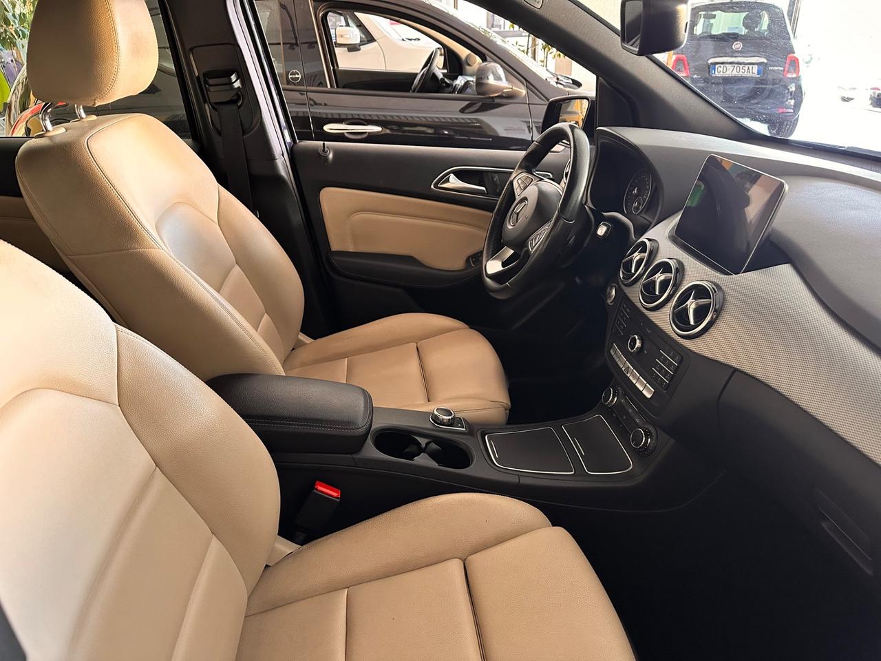 Mercedes-benz B 180 B 180 d Executive