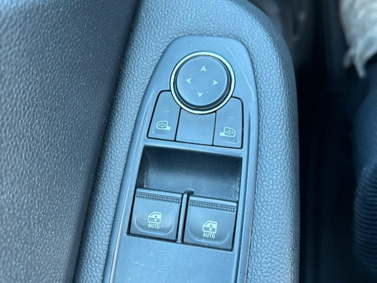 Renault Clio Full Hybrid E-Tech 145 CV 5 porte Equilibre