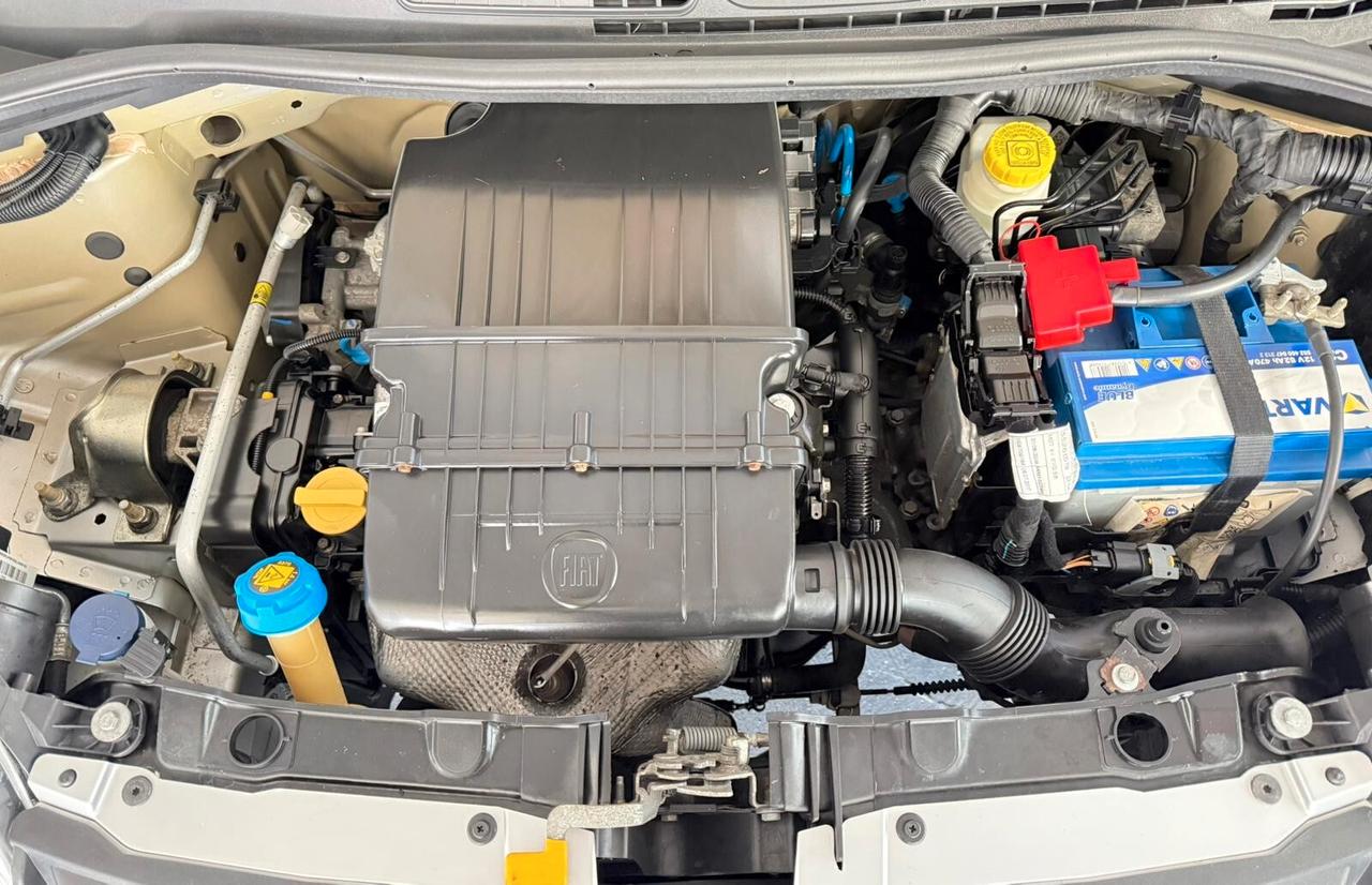 Fiat Panda 1.2 Lounge 70cv