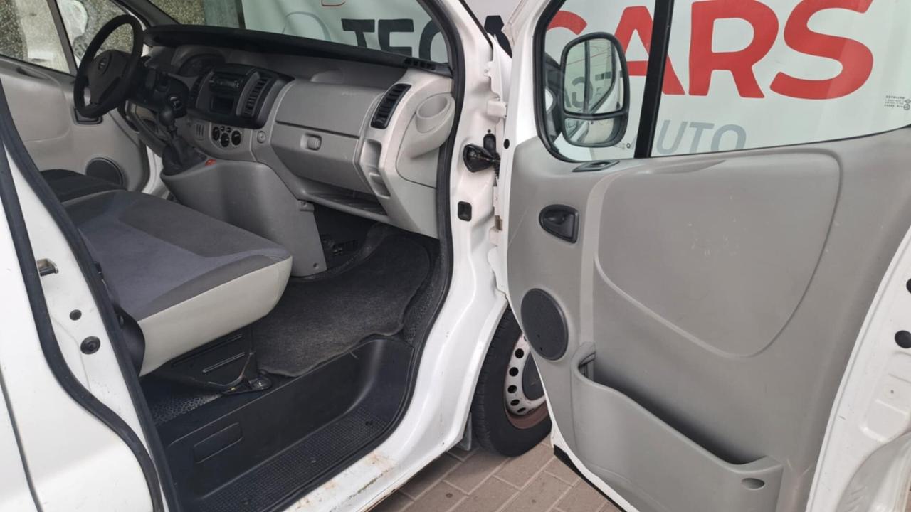 Opel Vivaro 27 2.5 CDTI PC-TN Furgone Fap