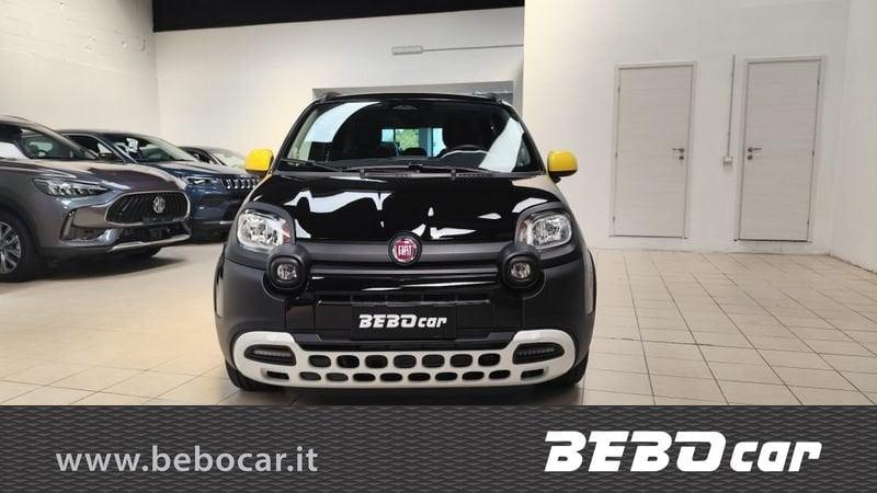 FIAT Panda 1.0 FireFly S&S Hybrid Pandina Cross KM0