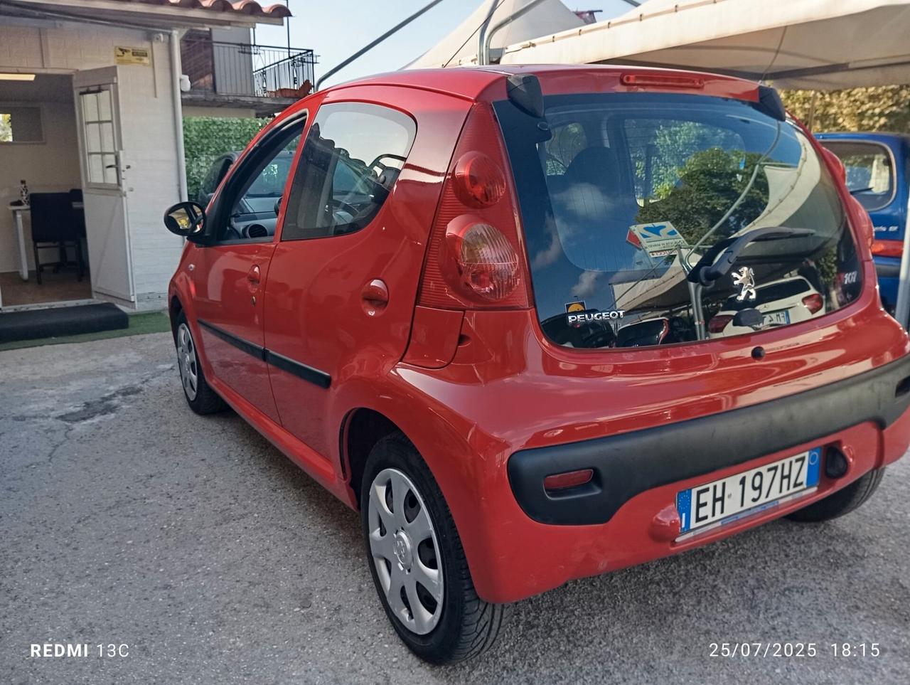 Peugeot 107 1.0 68CV 5p. Allure