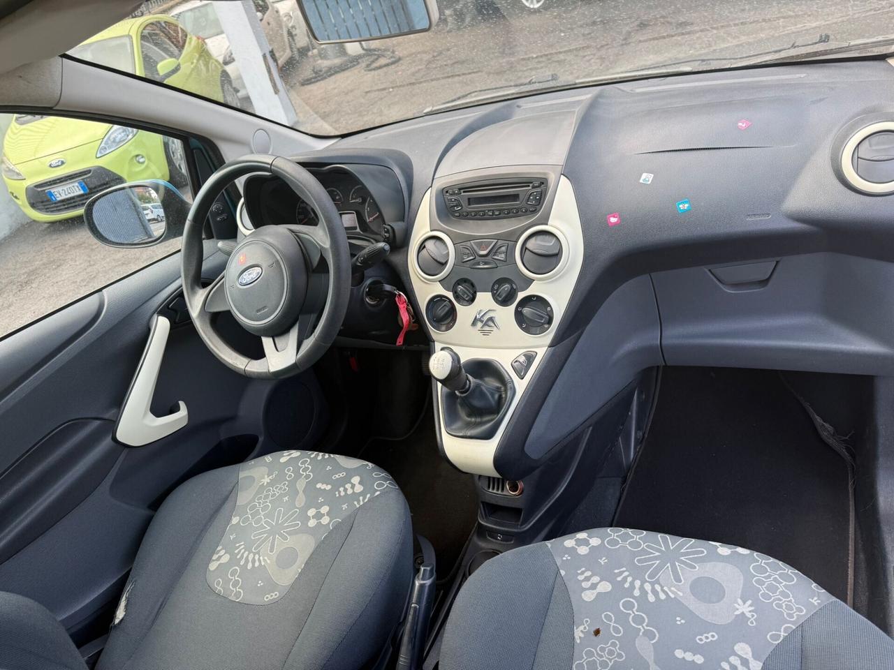 Ford Ka Ka+ 1.2 8V 69CV Titanium