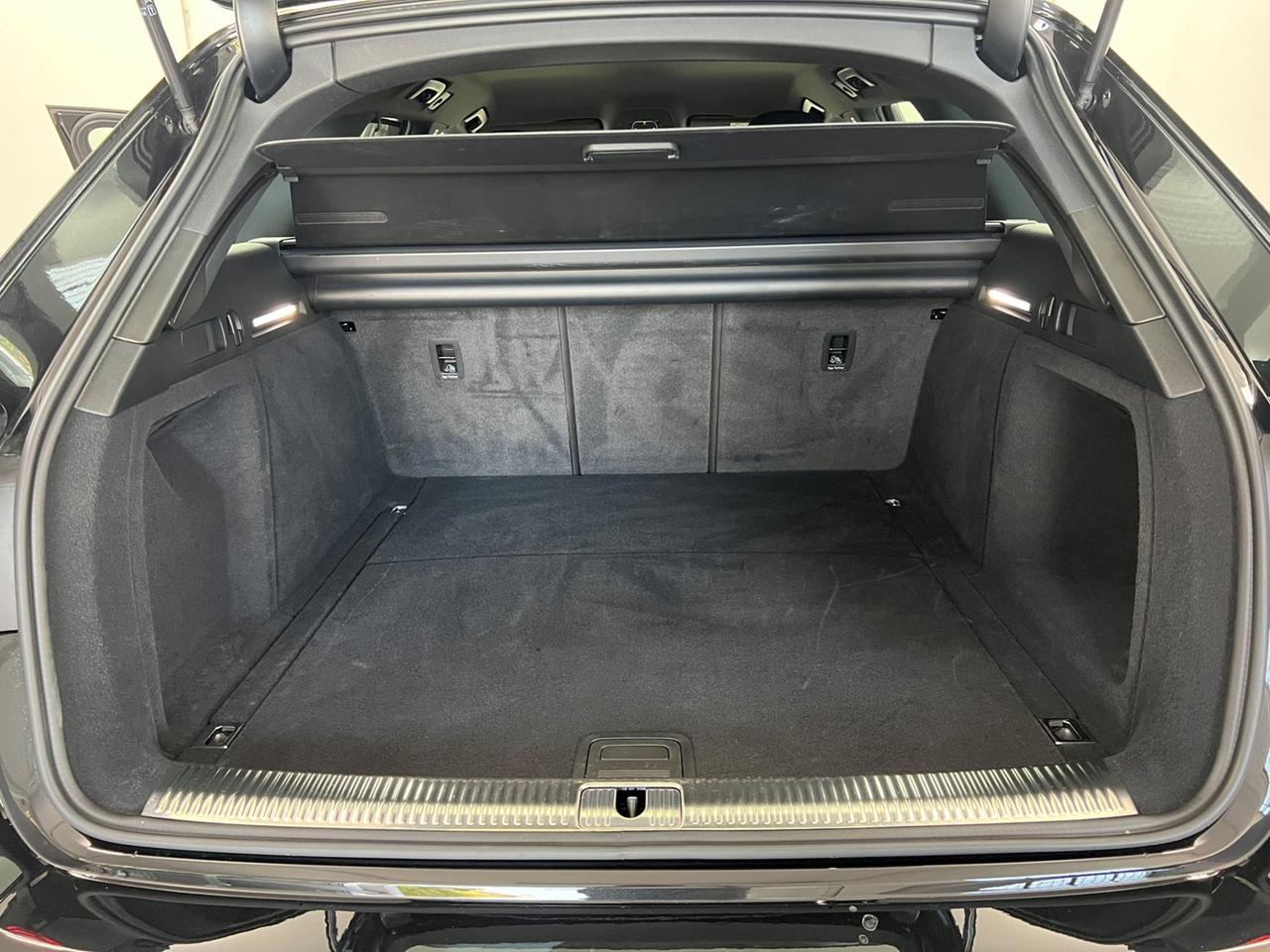 AUDI A4 V 2019 Avant A4 Avant 40 2.0 tdi mhev Business Advanced quattro 204cv s-tronic